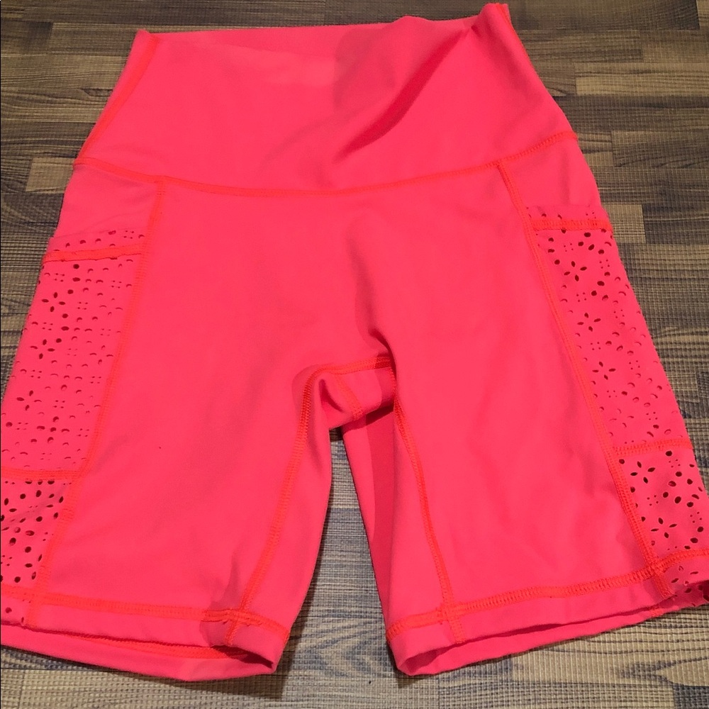 Aerie coral shorts Size Small